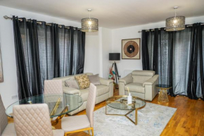 DARTFORD LUXURY 2 BED APARTMENT